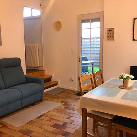Petite Maison Avec Terrasse Jurançon Kültér fotó